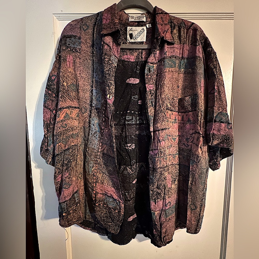 Vintage button up short sleeve bro shirt